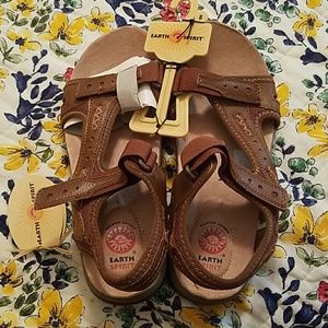 Women's size 8 sandals